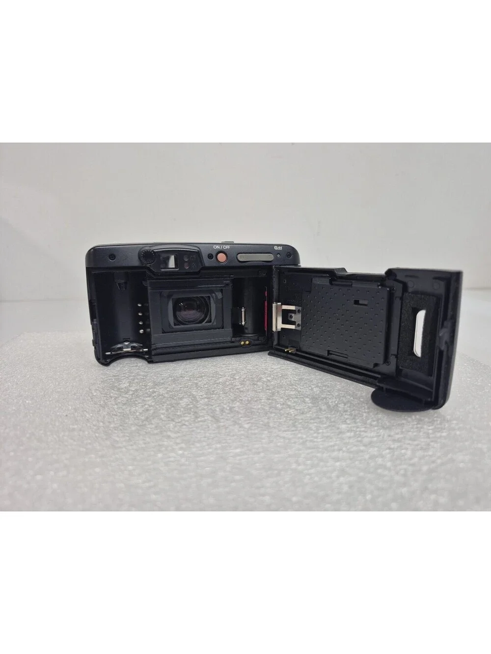 Samsung Fino 105 35mm Camera with 38-105mm Zoom Lens Working